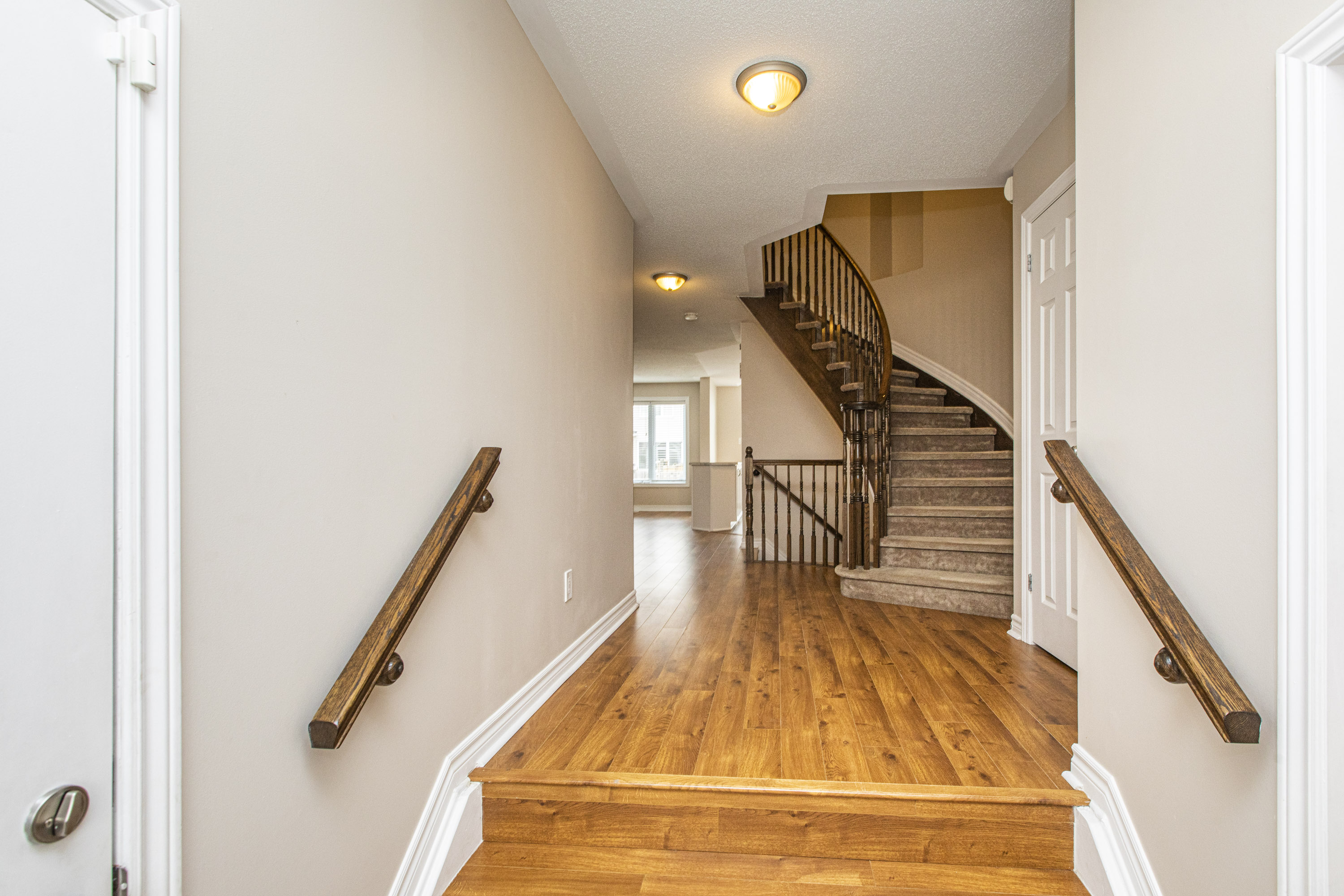 POPULAR MINTO MANHATTAN TOWNHOUSE IN AVALON, ORLEANS